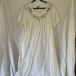 Vintage nightgown